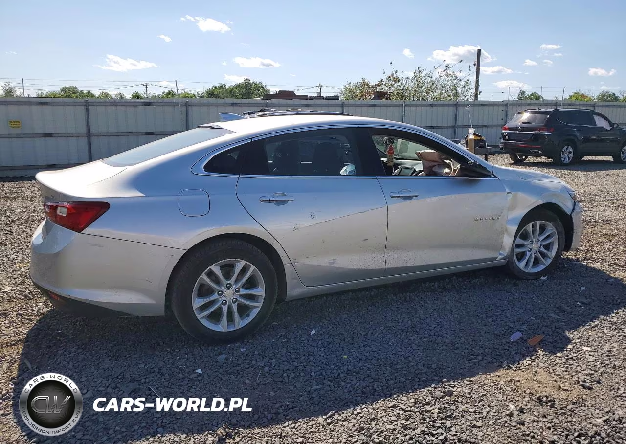 2017 Chevrolet Malibu Lt VIN:1G1ZE5ST5HF183409 - 3