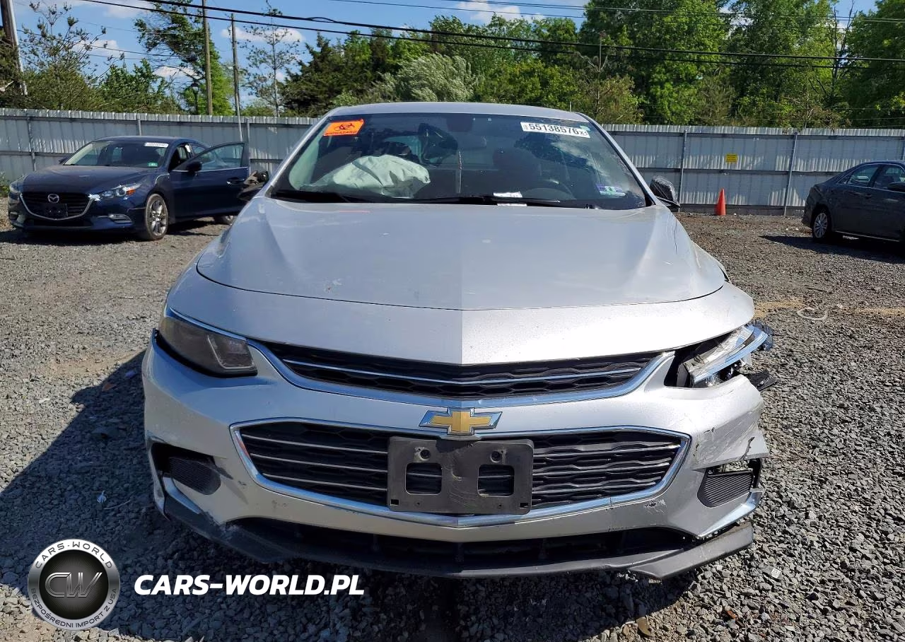 2017 Chevrolet Malibu Lt VIN:1G1ZE5ST5HF183409 - 5