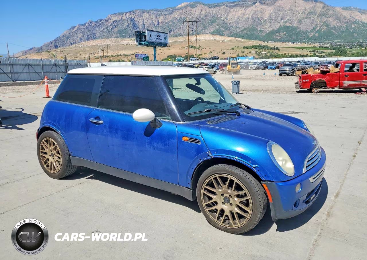 2006 Mini Cooper VIN:WMWRC33596TK73207 - 4