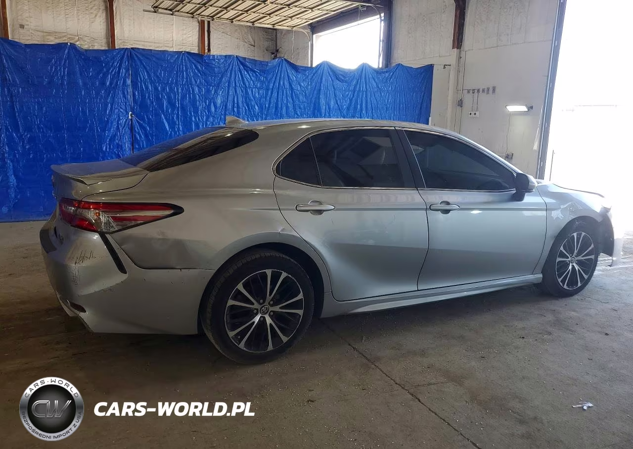 2019 Toyota Camry Se VIN:4T1B11HK7KU756823 - 3