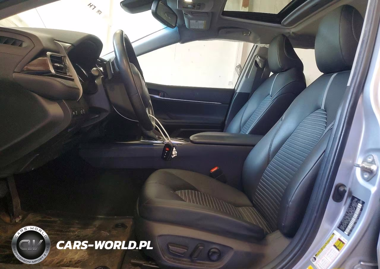 2019 Toyota Camry Se VIN:4T1B11HK7KU756823 - 7