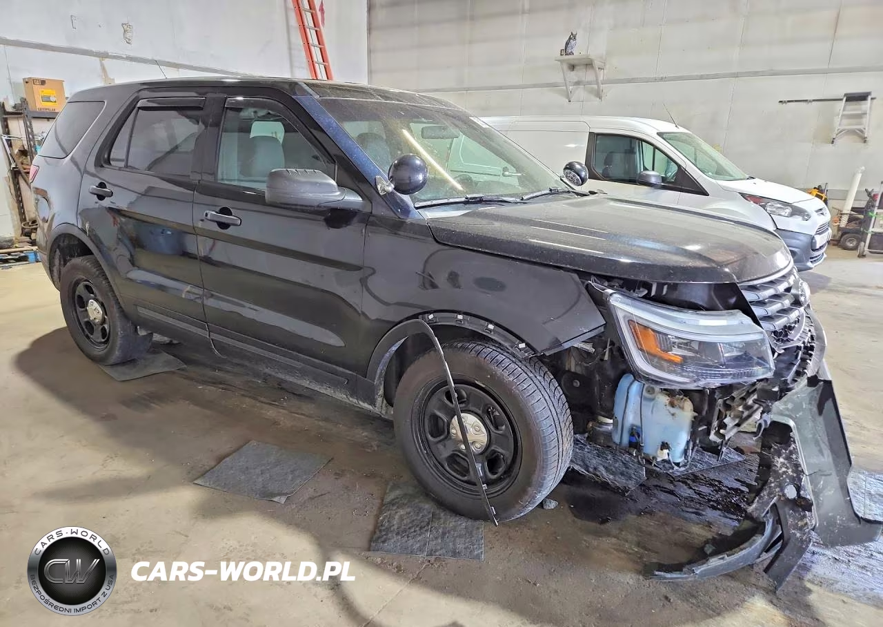 2018 Ford Explorer Police Interceptor VIN:1FM5K8AR4JGA83870 - 4