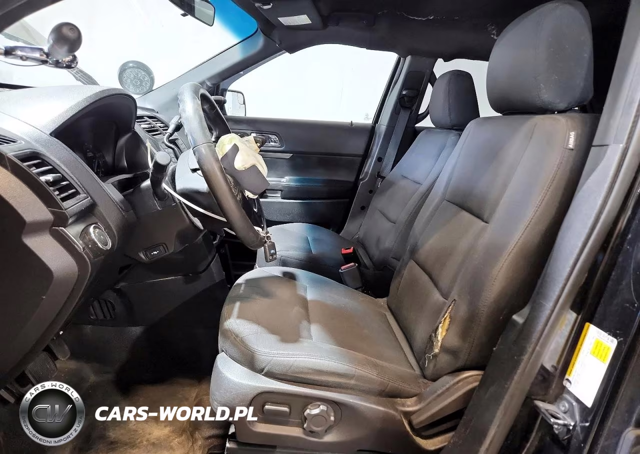 2018 Ford Explorer Police Interceptor VIN:1FM5K8AR4JGA83870 - 7