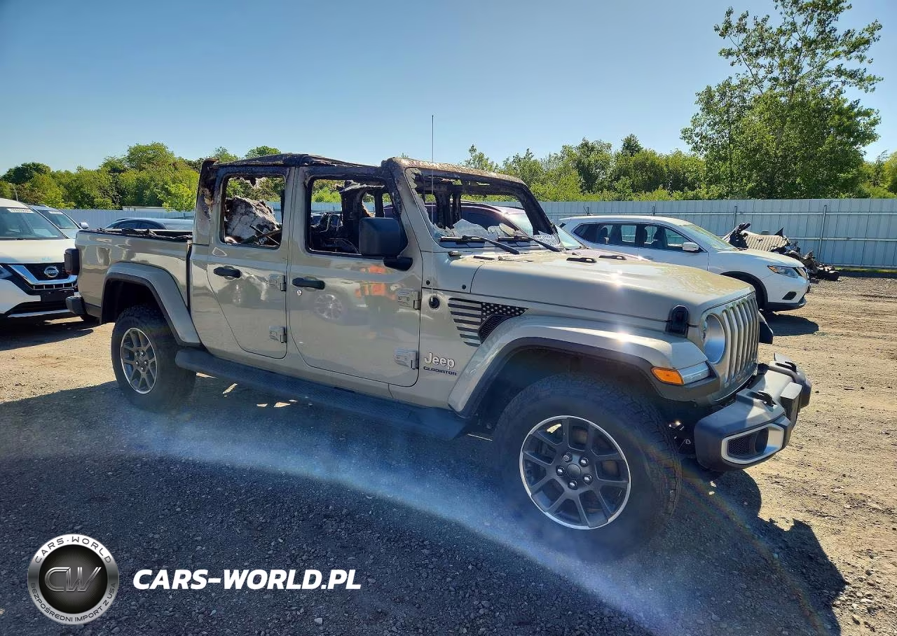 2020 Jeep Gladiator Overland VIN:1C6HJTFG6LL162330 - 4