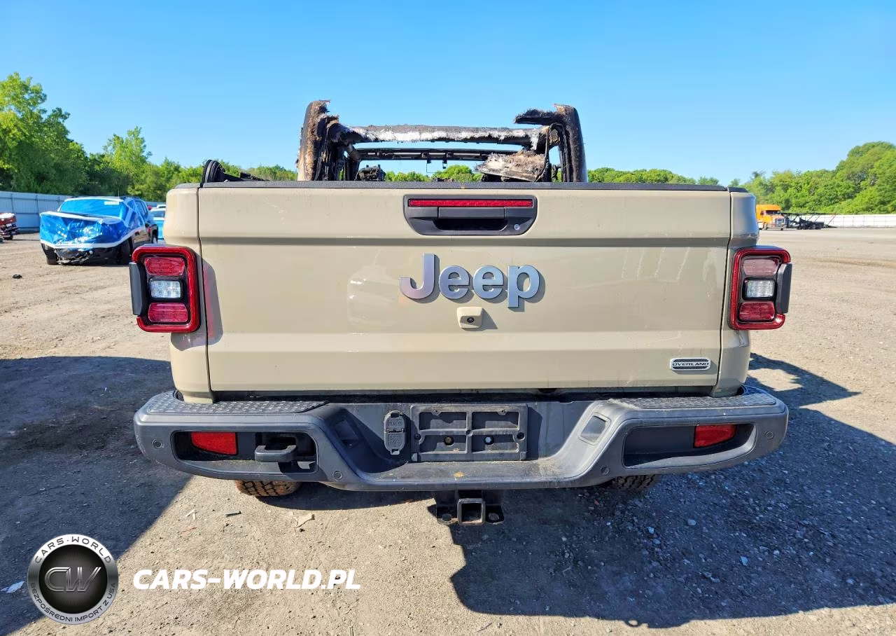 2020 Jeep Gladiator Overland VIN:1C6HJTFG6LL162330 - 6