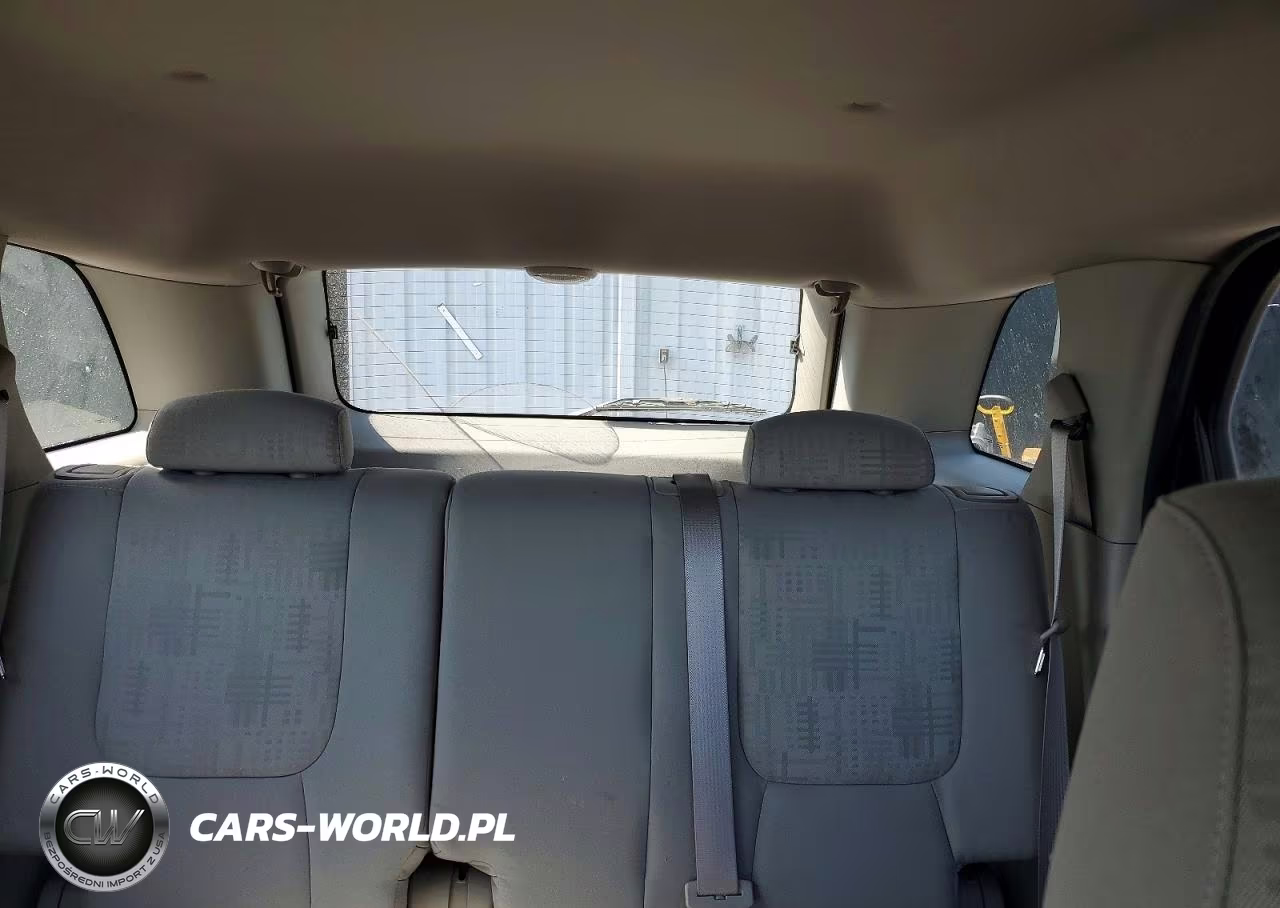 2006 Chevrolet Equinox Ls VIN:2CNDL13F666195175 - 10