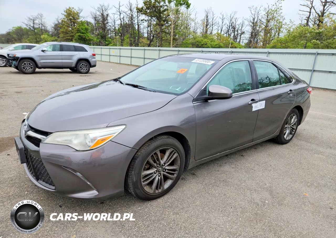 2016 Toyota Camry Se – zdjęcie 1 z 12