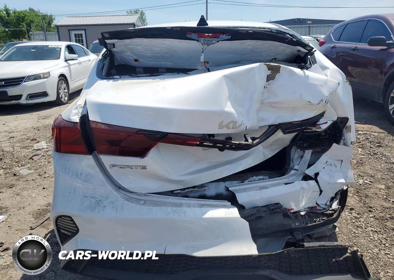 2024 Kia Forte Lxs VIN:3KPF24AD3RE738361 - 6