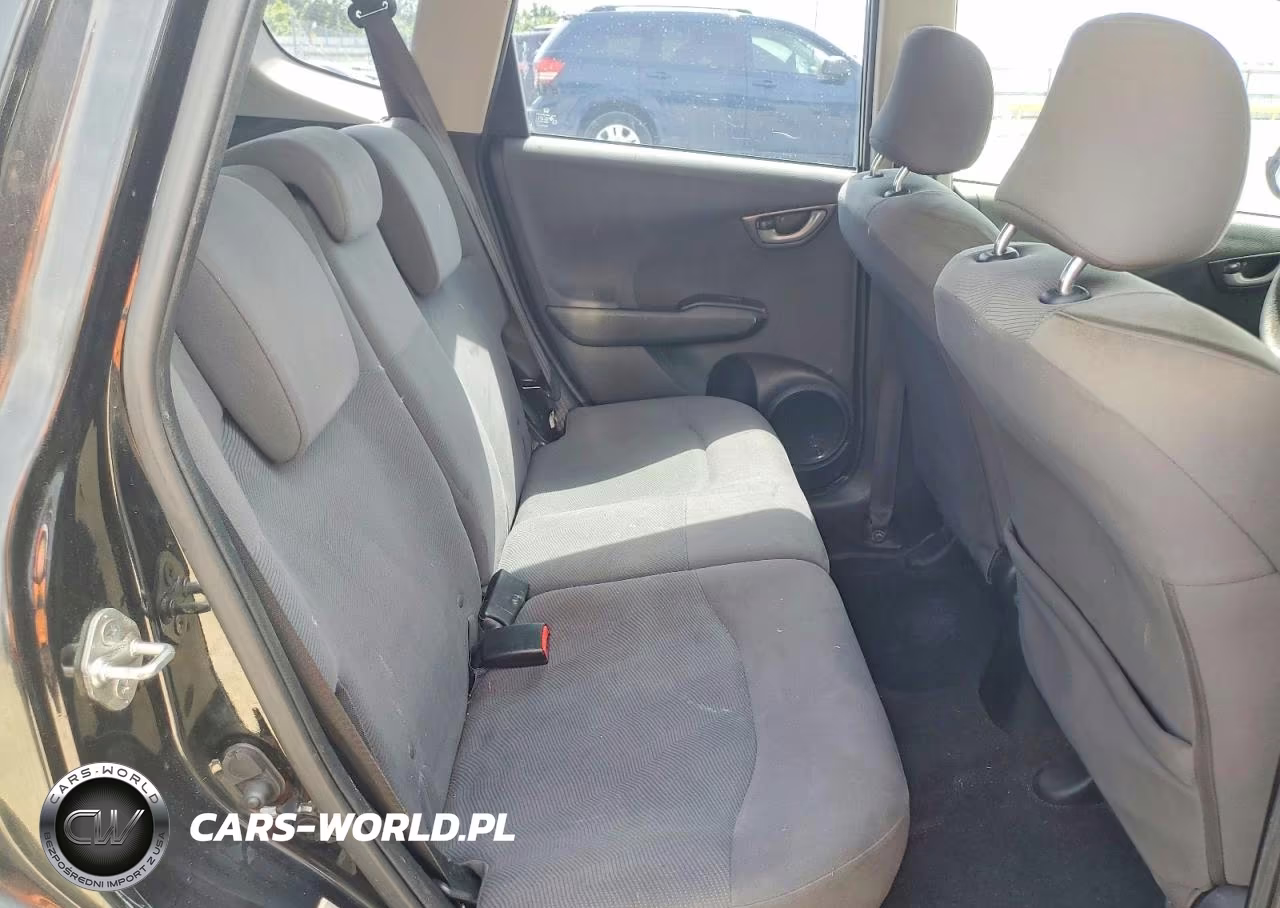 2012 Honda Fit VIN:JHMGE8H34CC030987 - 11