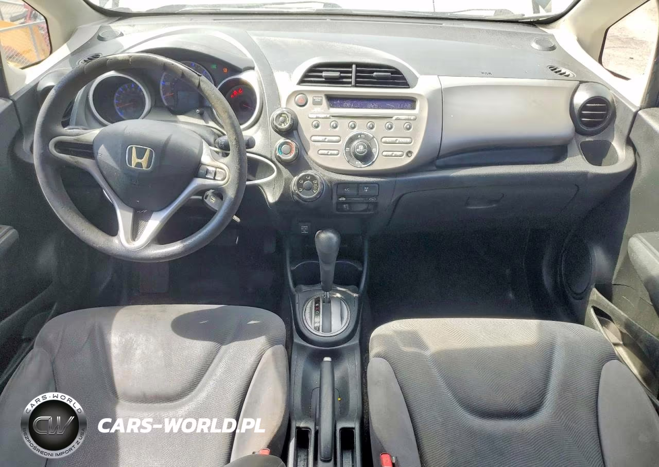 2012 Honda Fit VIN:JHMGE8H34CC030987 - 8