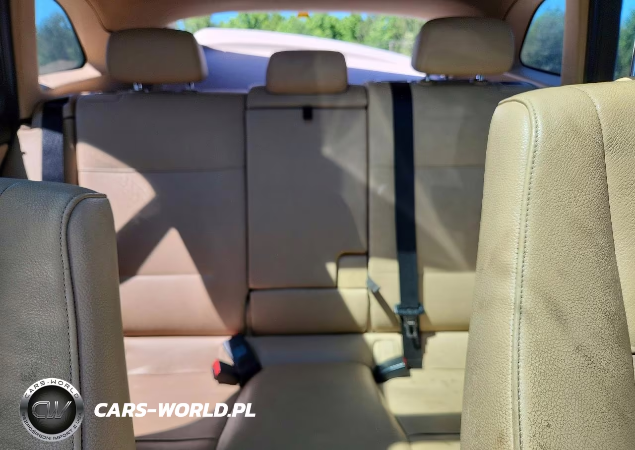 2014 BMW X1 xDrive28I VIN:WBAVL1C50EVR94361 - 10