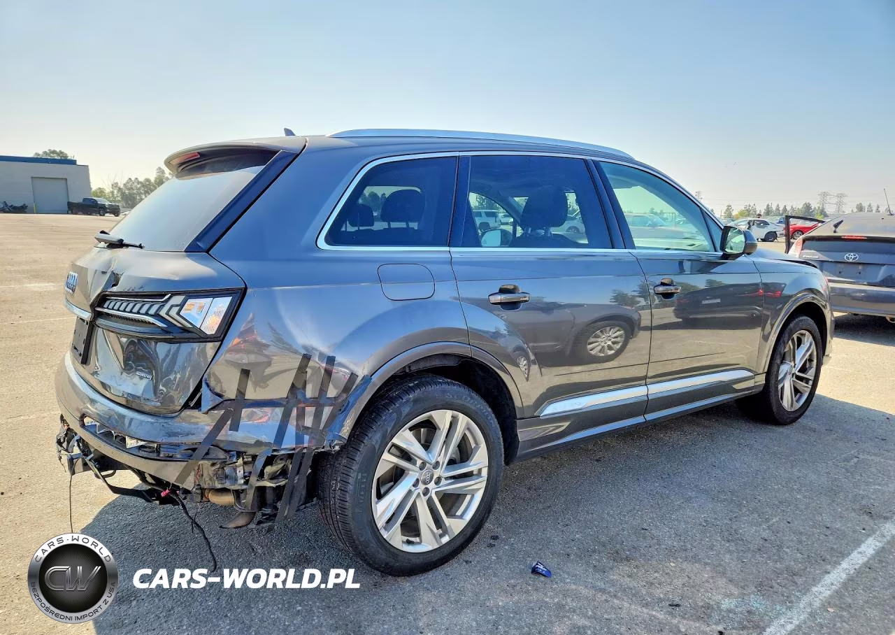 2020 Audi Q7 Premium Plus VIN:WA1LXAF72LD000298 - 3