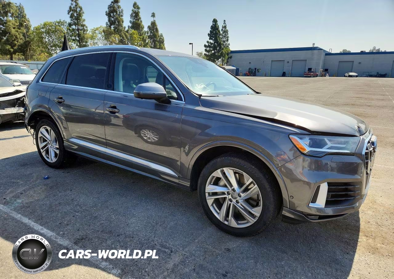 2020 Audi Q7 Premium Plus VIN:WA1LXAF72LD000298 - 4