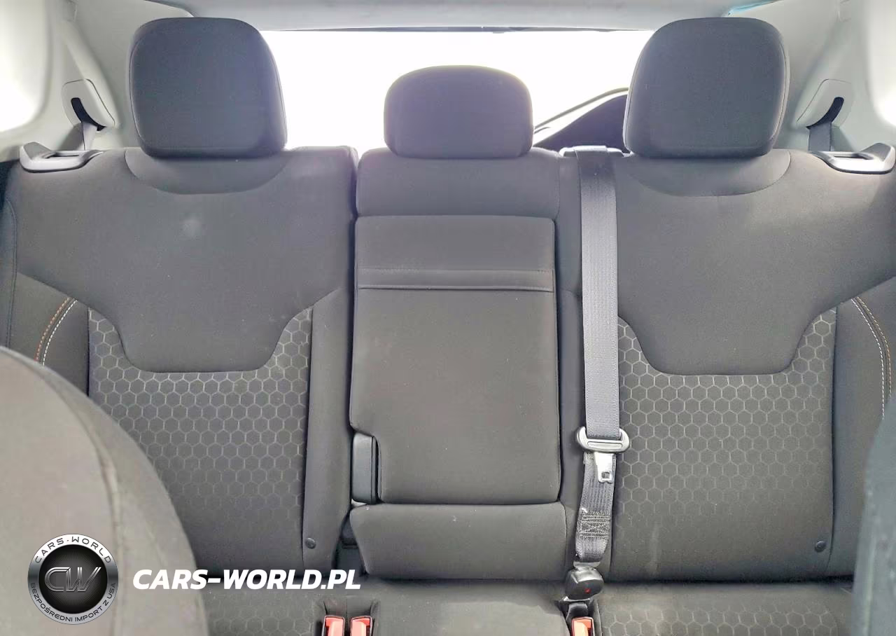 2018 Jeep Compass Sport VIN:3C4NJCAB2JT368642 - 10