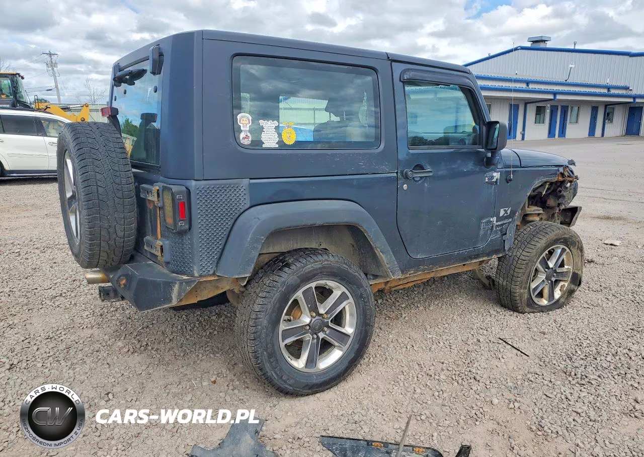 2007 Jeep Wrangler X VIN:1J4FA24137L118536 - 3