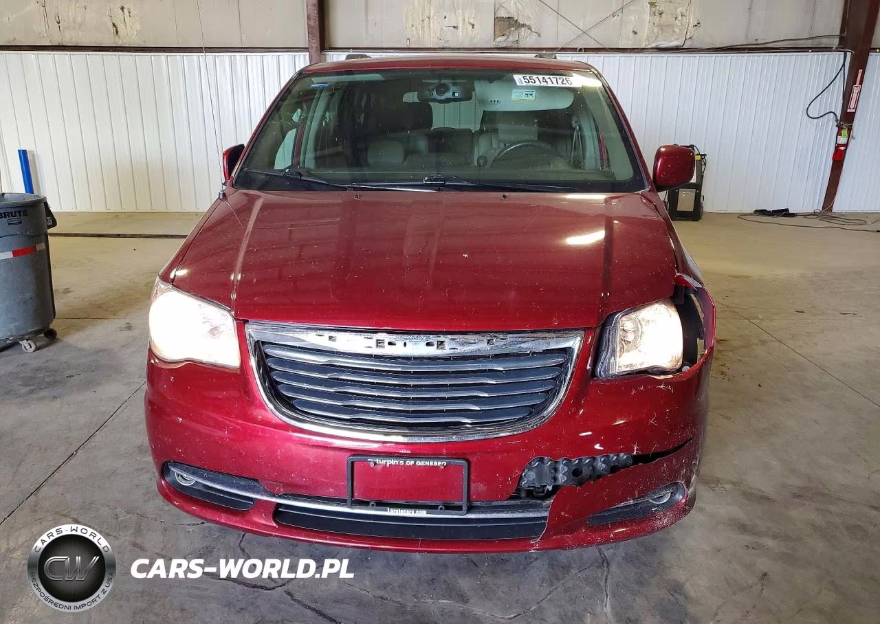 2016 Chrysler Town & Country Touring VIN:2C4RC1BG7GR245926 - 5