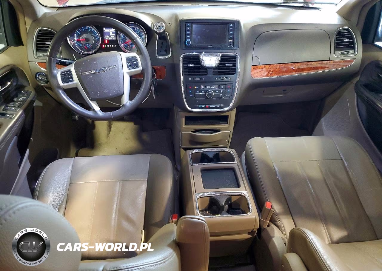 2016 Chrysler Town & Country Touring VIN:2C4RC1BG7GR245926 - 8