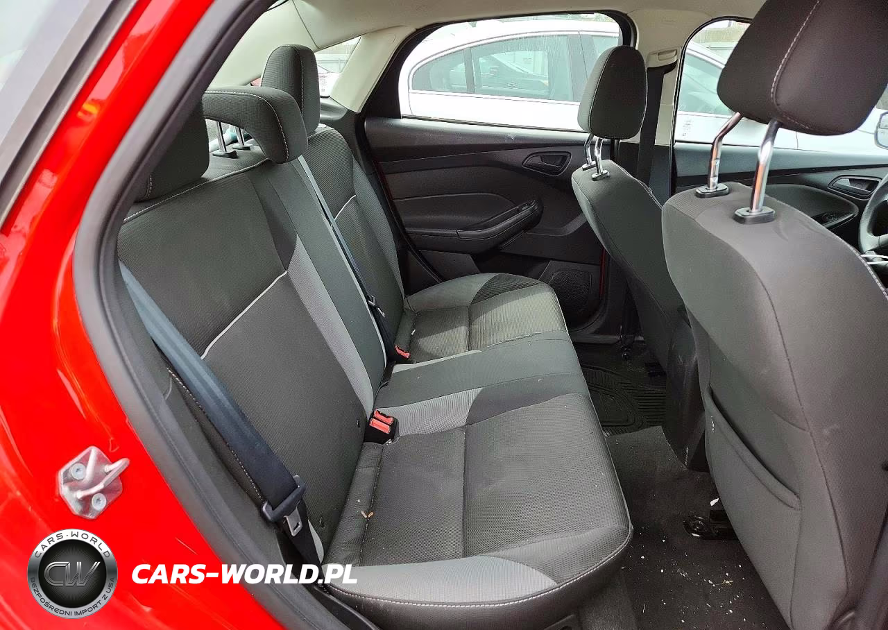 2012 Ford Focus Se VIN:1FAHP3F23CL276268 - 10