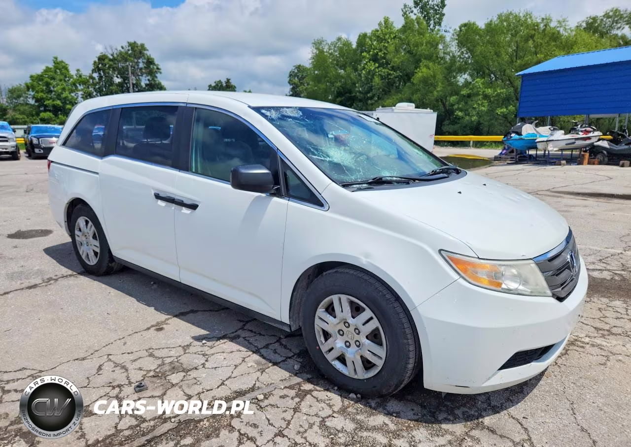 2013 Honda Odyssey Lx VIN:5FNRL5H2XDB012360 - 4