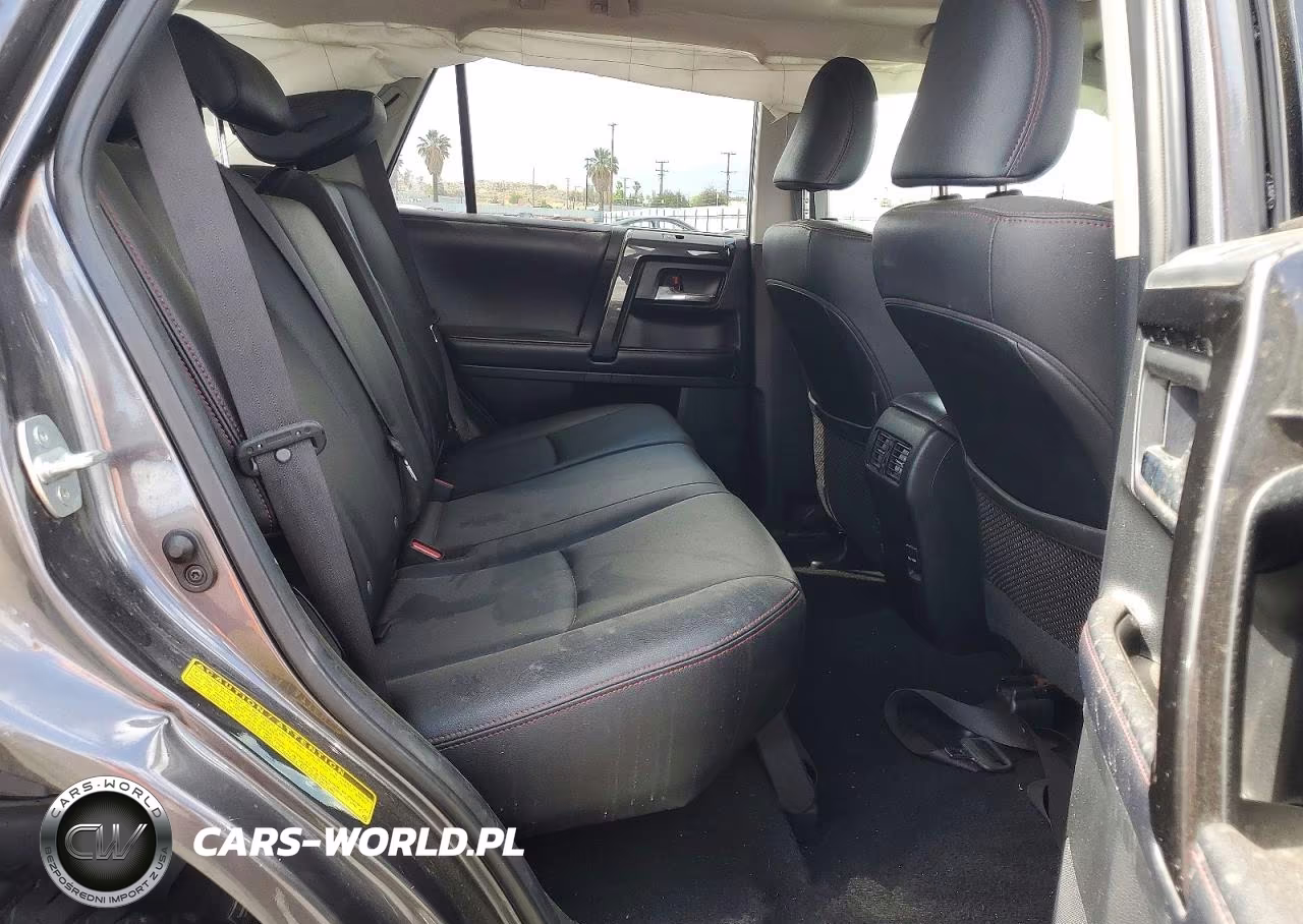 2019 Toyota 4Runner Trd Off-Road Premium VIN:JTEBU5JR7K5709422 - 11