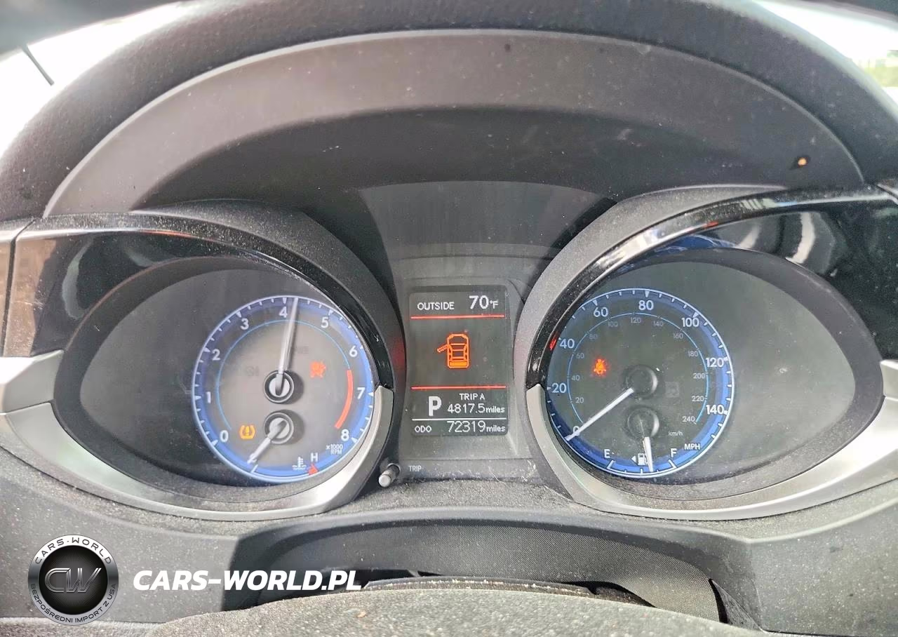 2016 Toyota Corolla S Plus VIN:5YFBURHE3GP393171 - 9