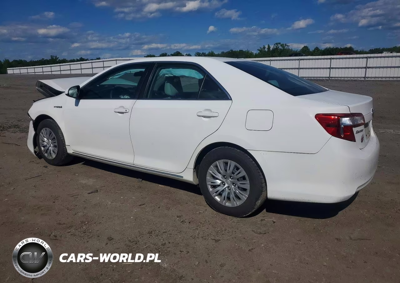 2014 Toyota Camry Hybrid Le VIN:4T1BD1FK1EU118551 - 2