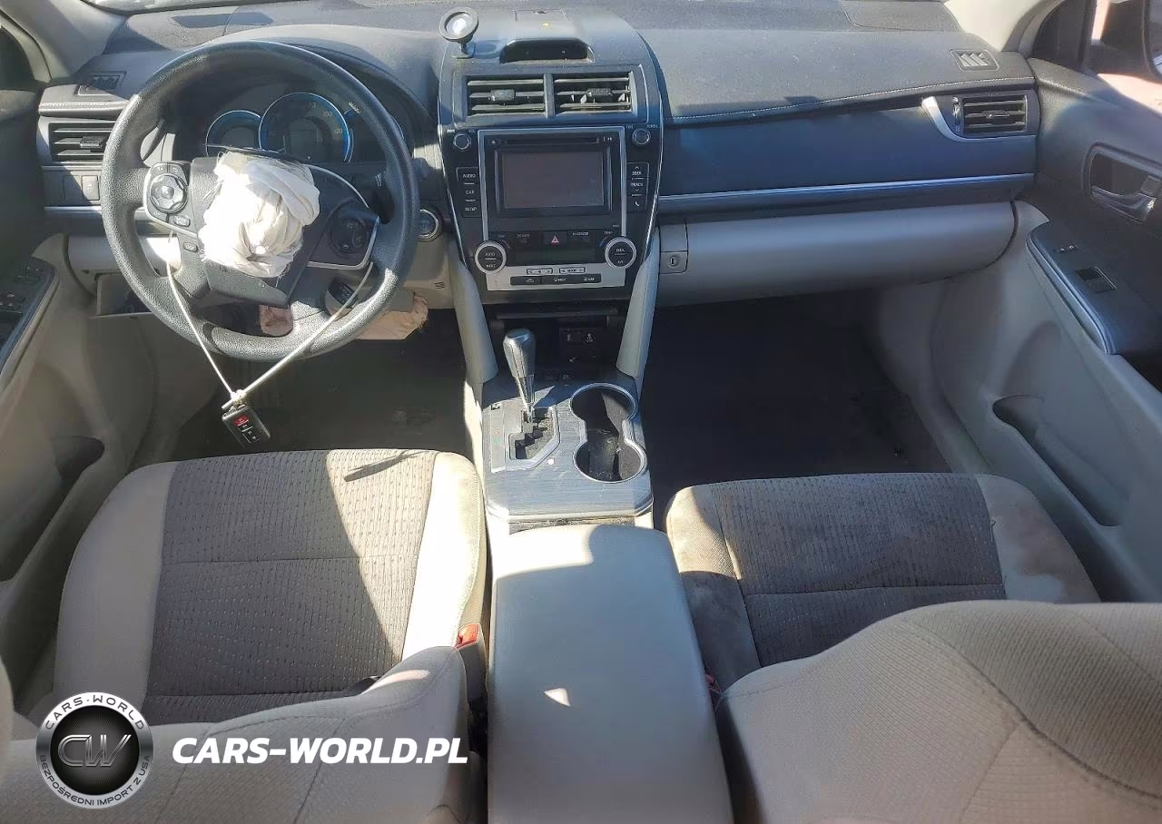2014 Toyota Camry Hybrid Le VIN:4T1BD1FK1EU118551 - 8