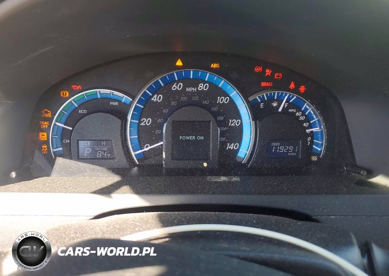 2014 Toyota Camry Hybrid Le VIN:4T1BD1FK1EU118551 - 9