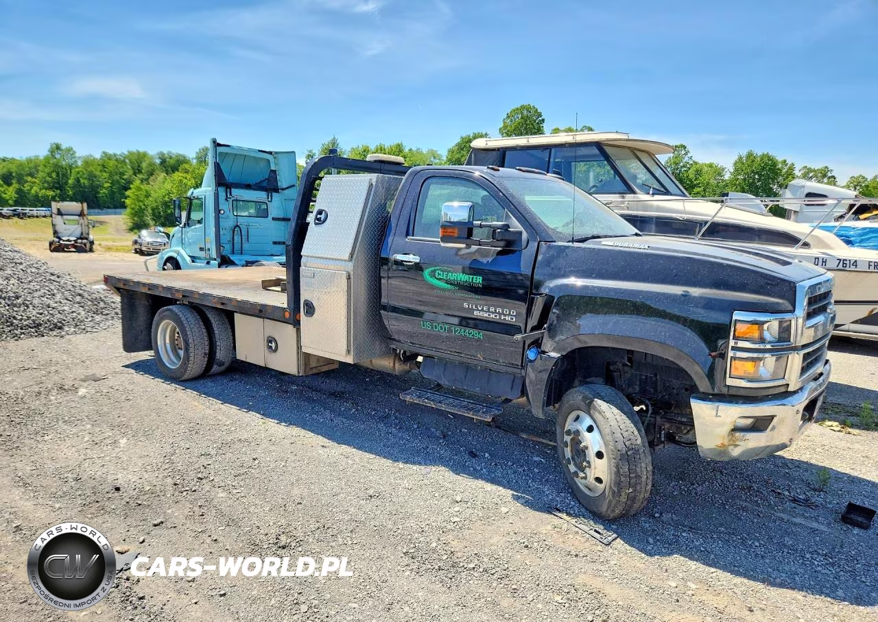 2022 Chevrolet Silverado Medium Duty VIN:1HTKJPVM3NH686203 - 4