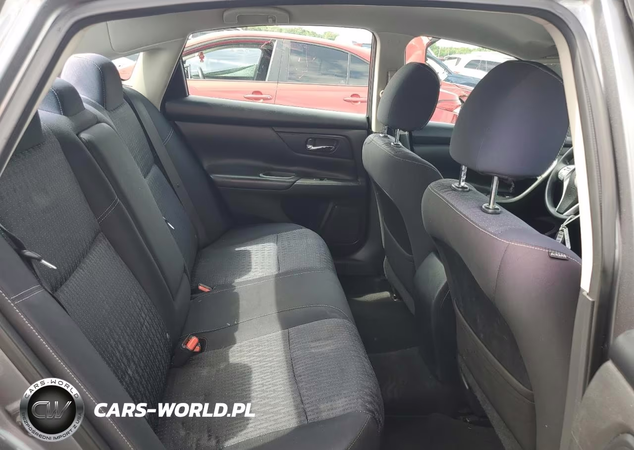 2016 Nissan Altima 2.5 S VIN:1N4AL3APXGN325105 - 10