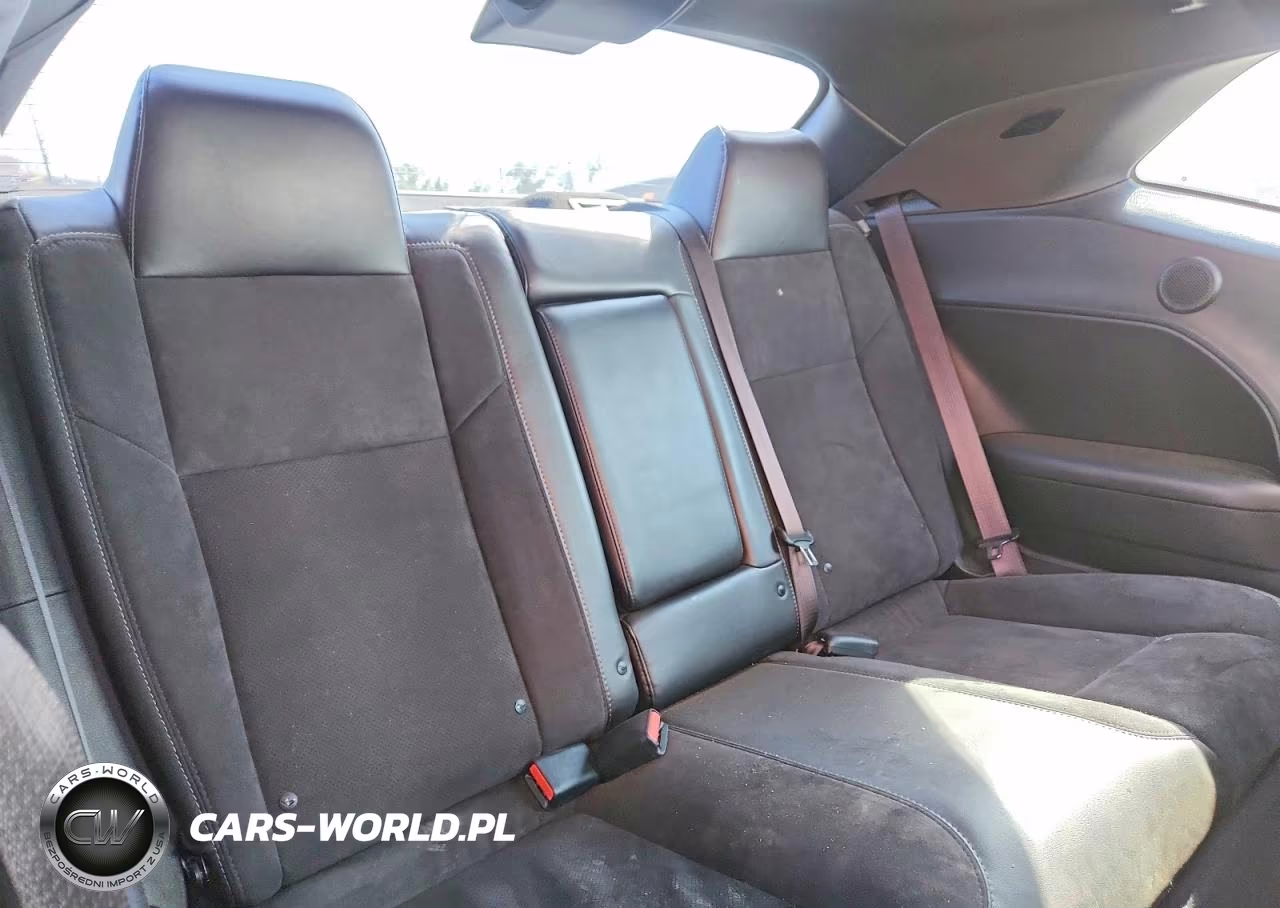 2021 Dodge Challenger VIN:2C3CDZFJ2MH550893 - 10