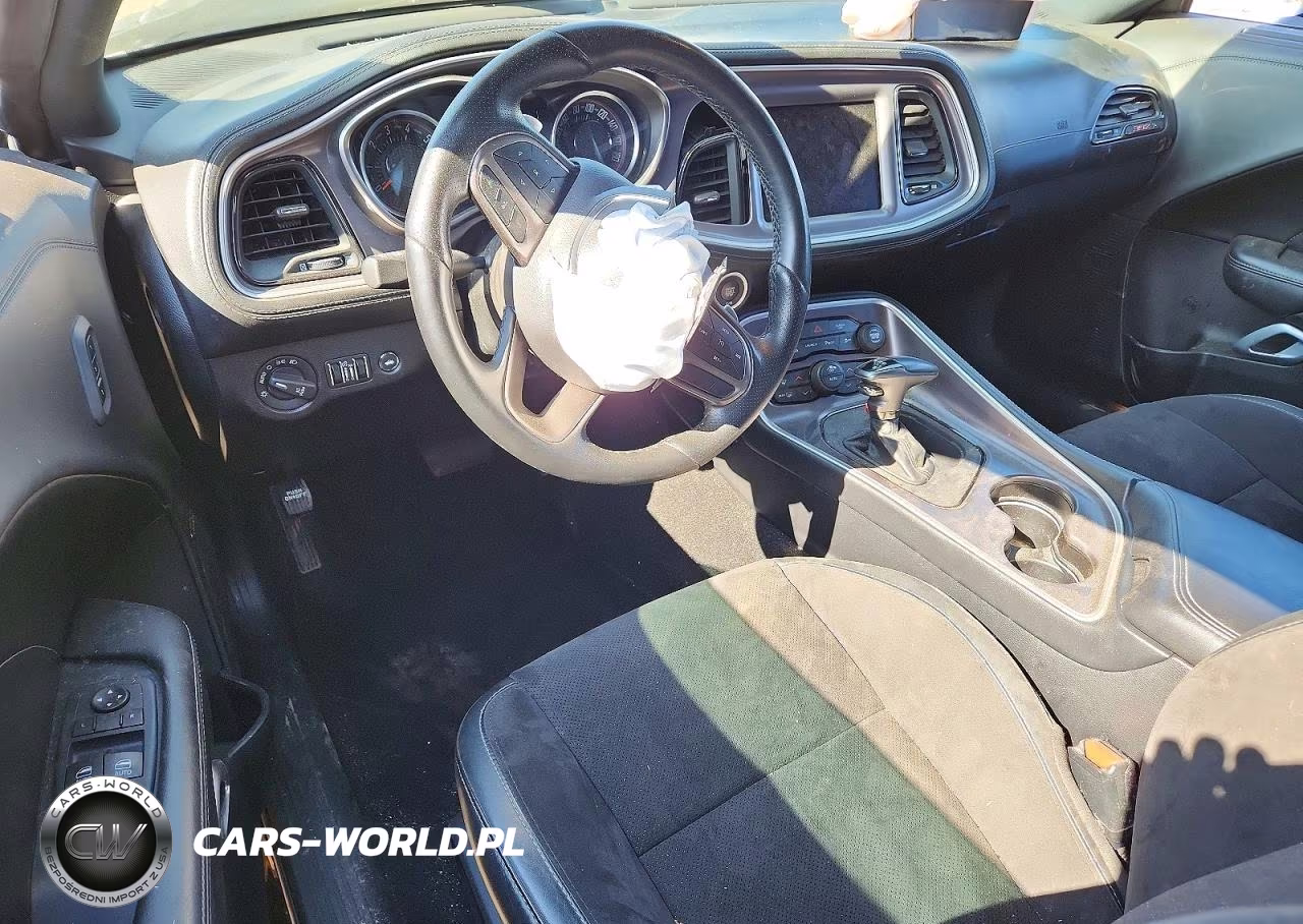 2021 Dodge Challenger VIN:2C3CDZFJ2MH550893 - 8