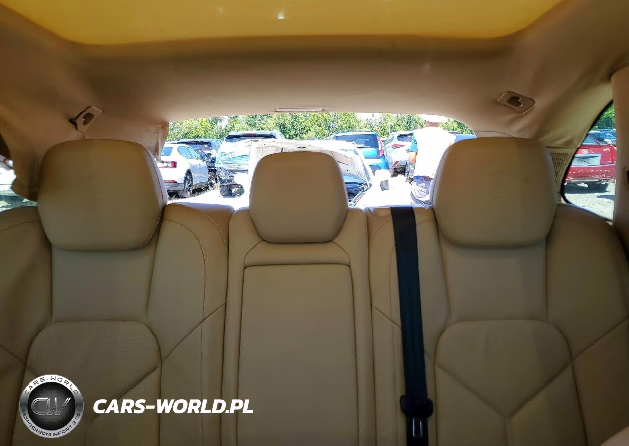 2014 Porsche Cayenne VIN:WP1AA2A23ELA95915 - 10