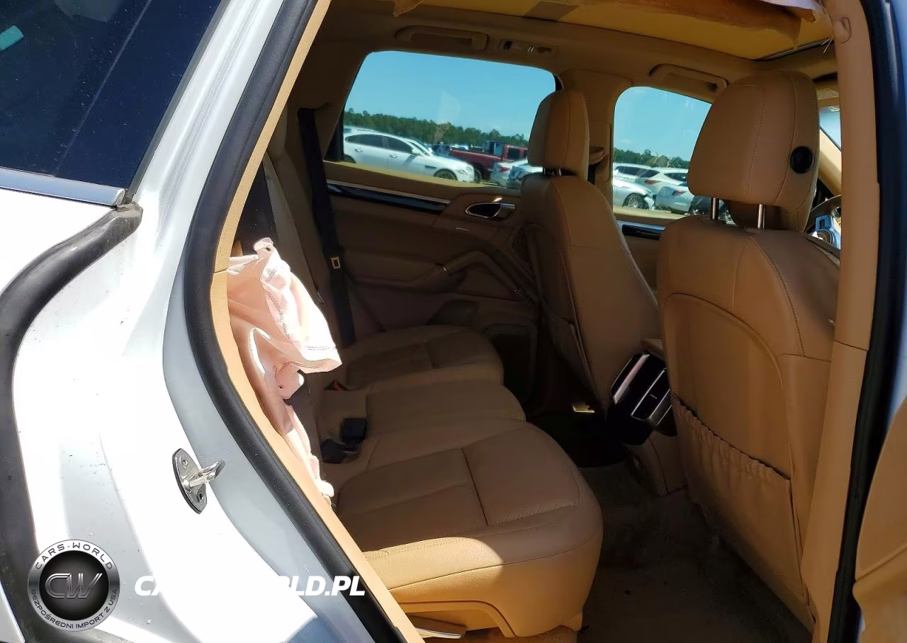 2014 Porsche Cayenne VIN:WP1AA2A23ELA95915 - 11