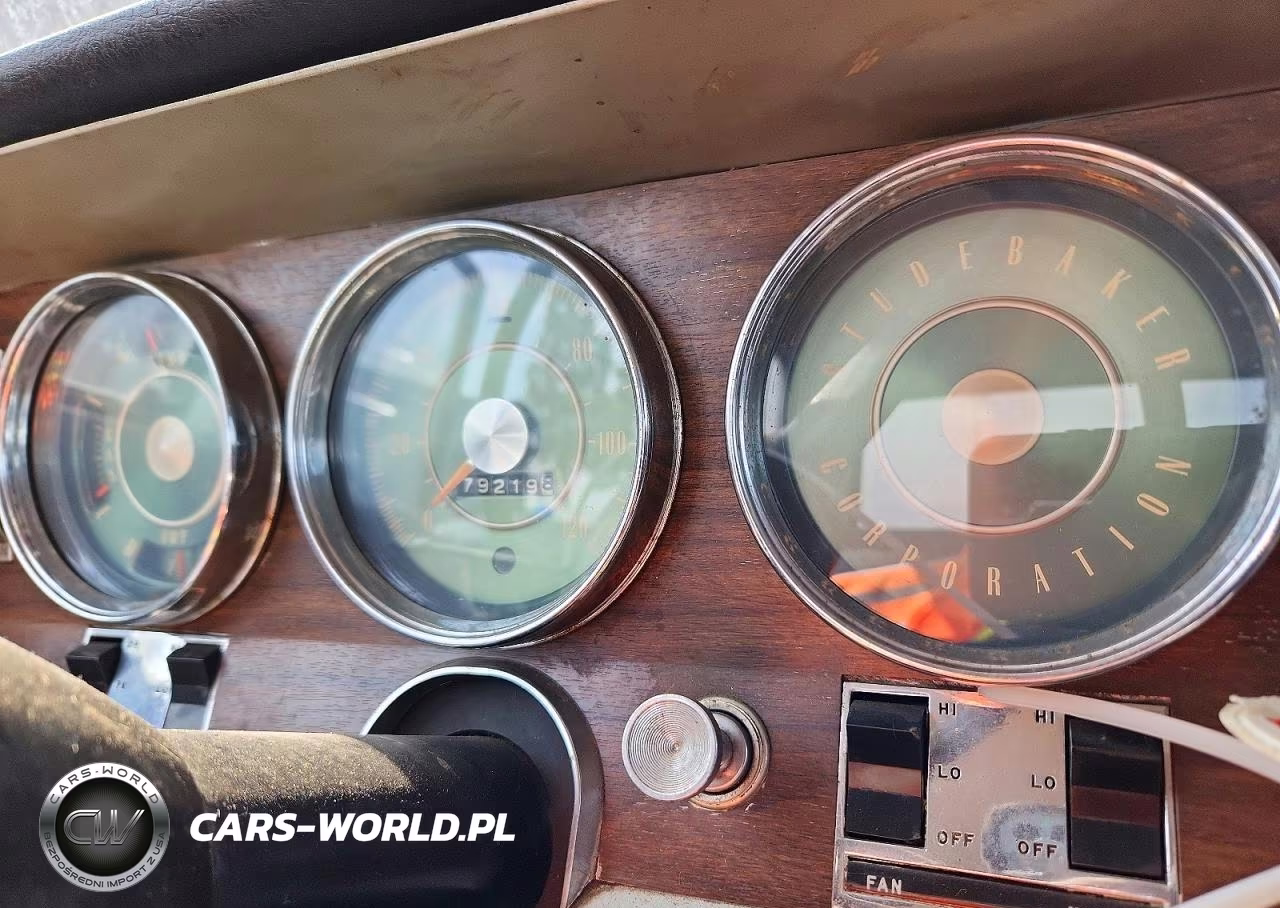 1966 Studebaker Commander Sedan VIN:CI30455 - 9