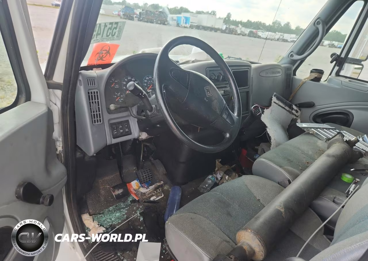 2007 International 4300 Box Truck VIN:1HTMMAAN67H392034 - 8