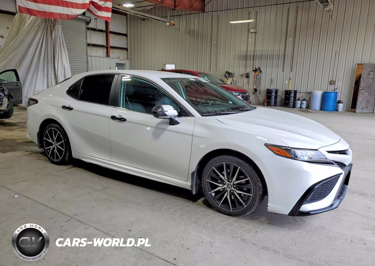 2024 Toyota Camry Hybrid Se VIN:4T1G31AK3RU621634 - 4