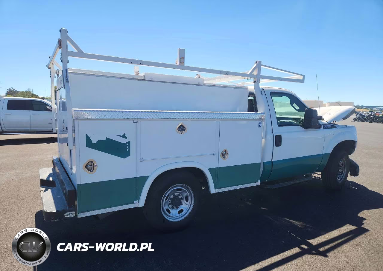 2015 Ford F250 Super Duty VIN:1FDBF2A62FEC91727 - 3