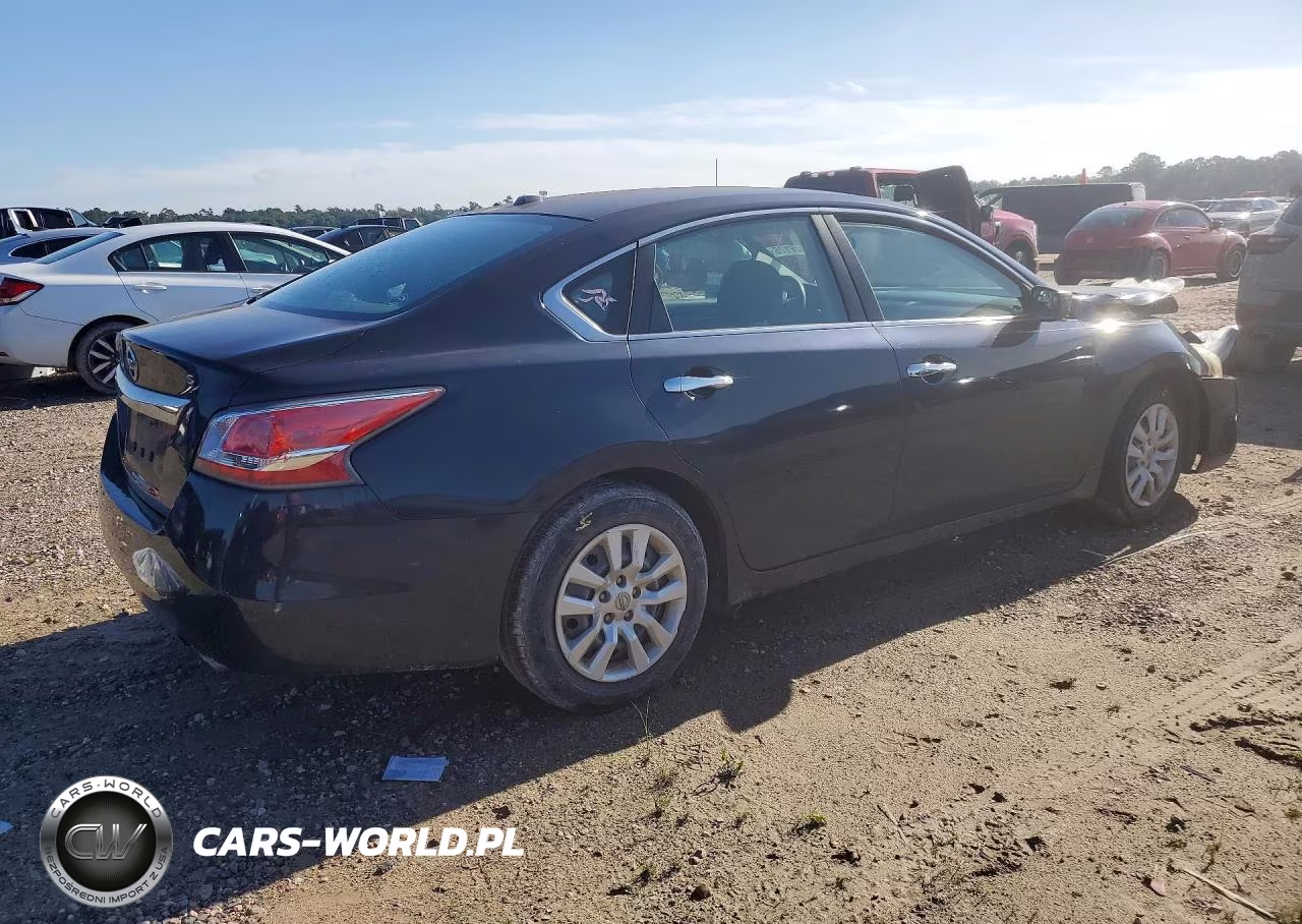 2015 Nissan Altima 2.5 S VIN:1N4AL3AP1FN886971 - 3