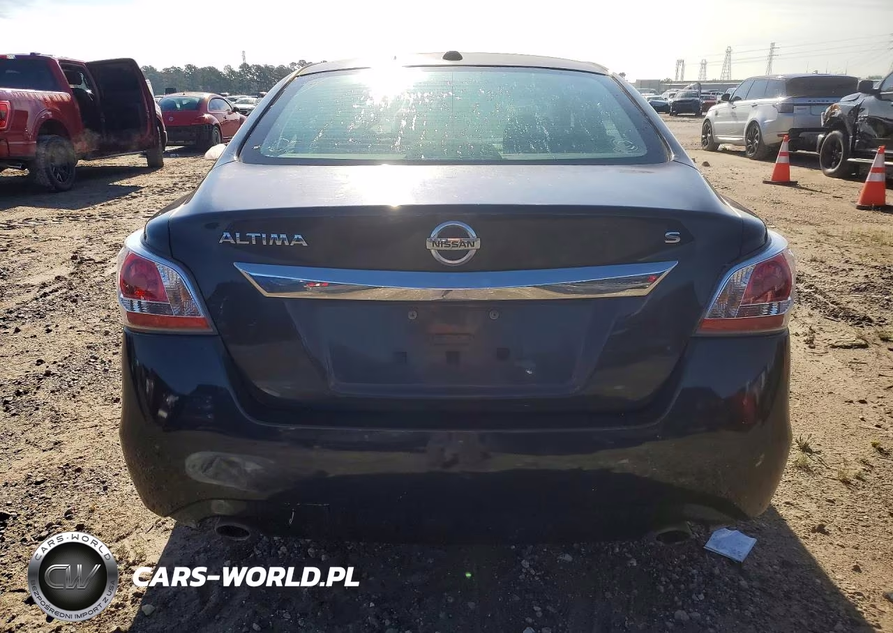 2015 Nissan Altima 2.5 S VIN:1N4AL3AP1FN886971 - 6