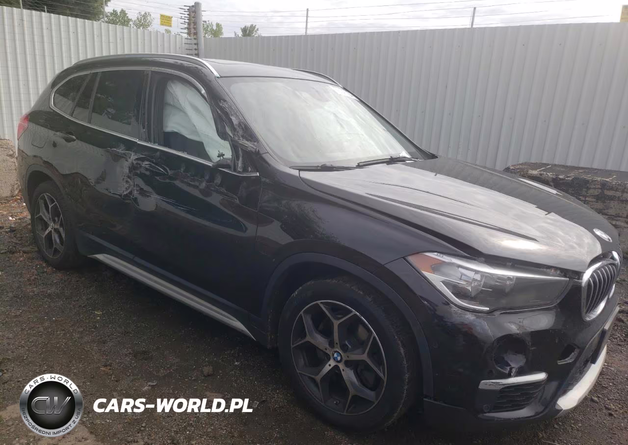 2018 BMW X1 xDrive28I VIN:WBXHT3C34J5L30278 - 4