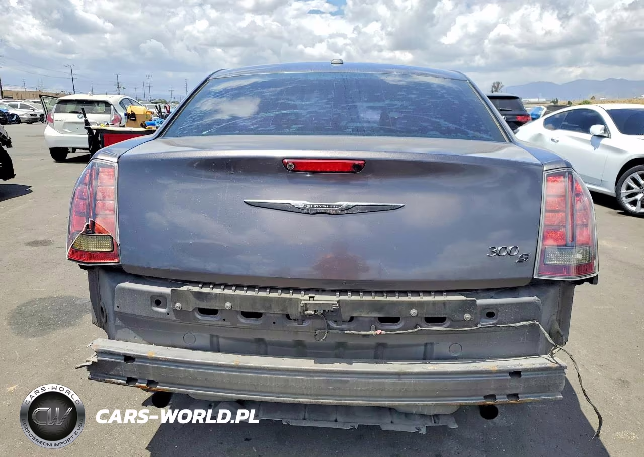 2014 Chrysler 300 S VIN:2C3CCABG5EH296838 - 6