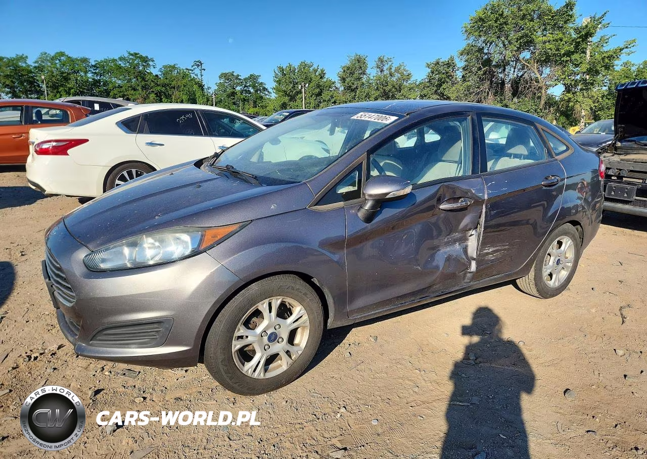 2014 Ford Fiesta Se – zdjęcie 1 z 12