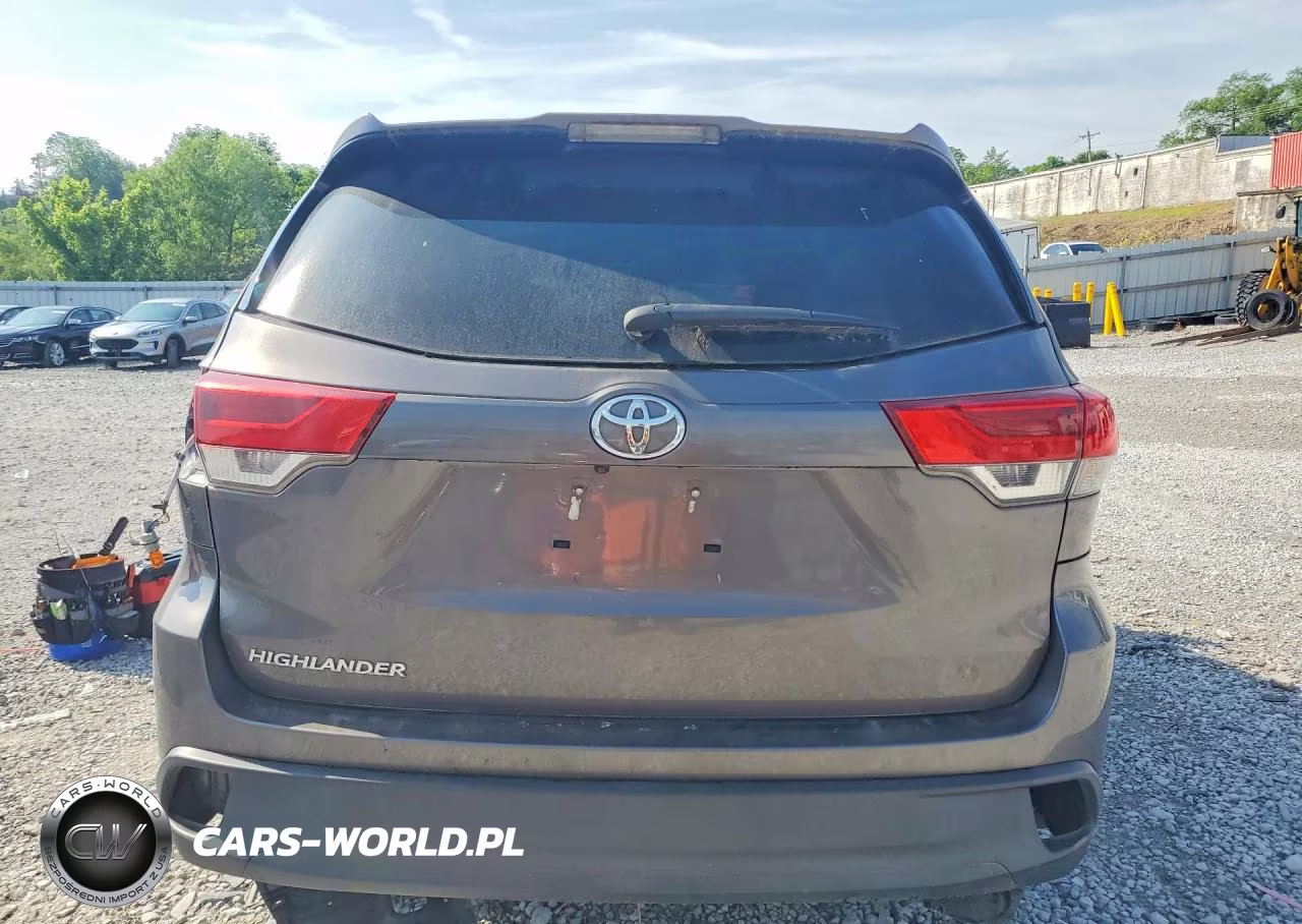 2019 Toyota Highlander Le VIN:5TDZARFH4KS044573 - 6