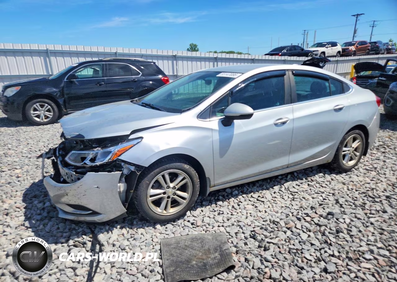 2017 Chevrolet Cruze Lt – zdjęcie 1 z 12