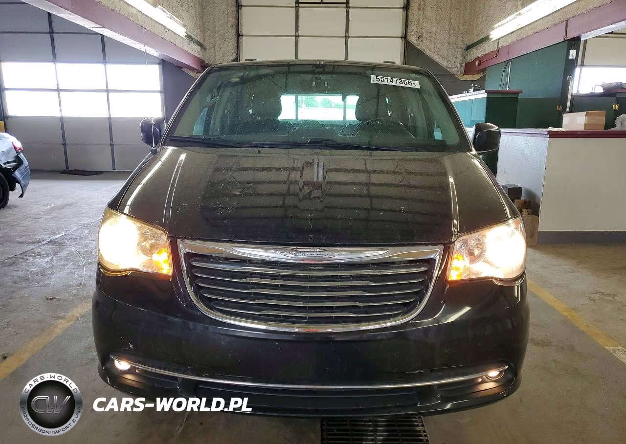 2016 Chrysler Town & Country Touring VIN:2C4RC1BG2GR198921 - 5