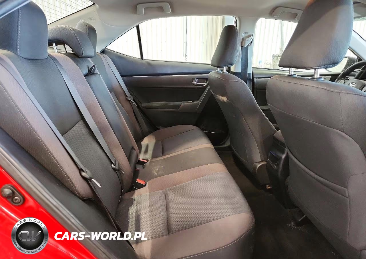 2018 Toyota Corolla Le VIN:2T1BURHE5JC995626 - 10
