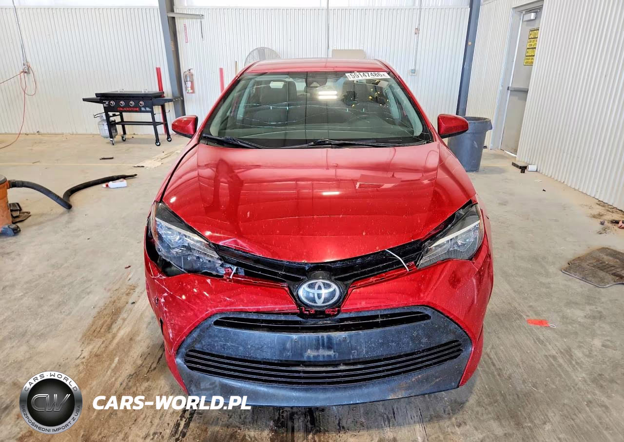 2018 Toyota Corolla Le VIN:2T1BURHE5JC995626 - 5