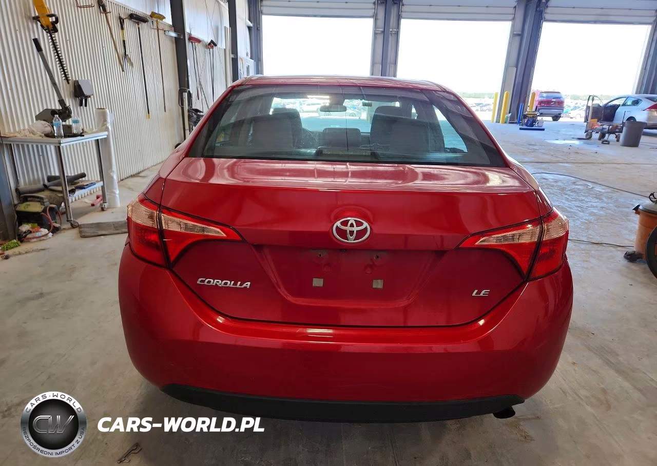 2018 Toyota Corolla Le VIN:2T1BURHE5JC995626 - 6
