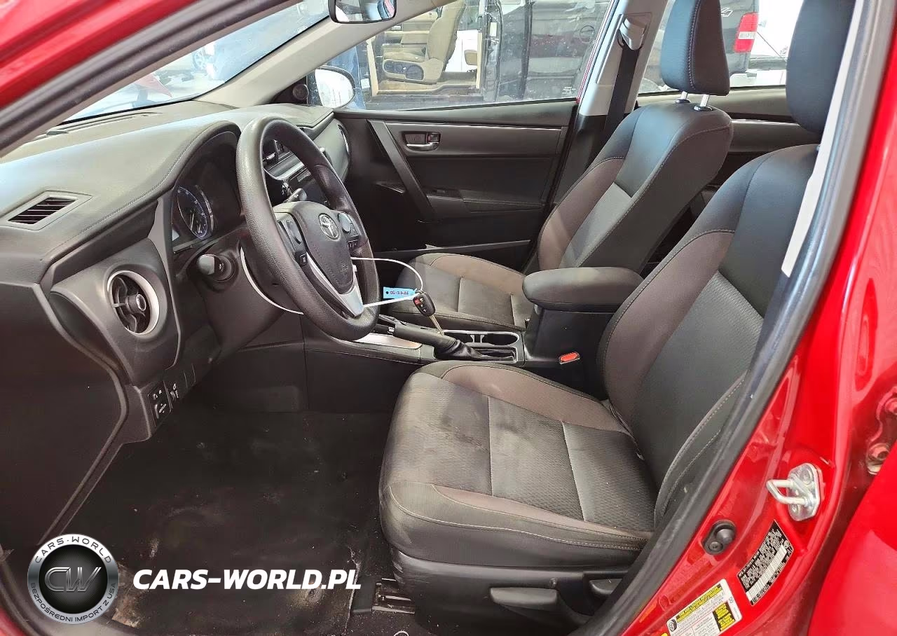2018 Toyota Corolla Le VIN:2T1BURHE5JC995626 - 7